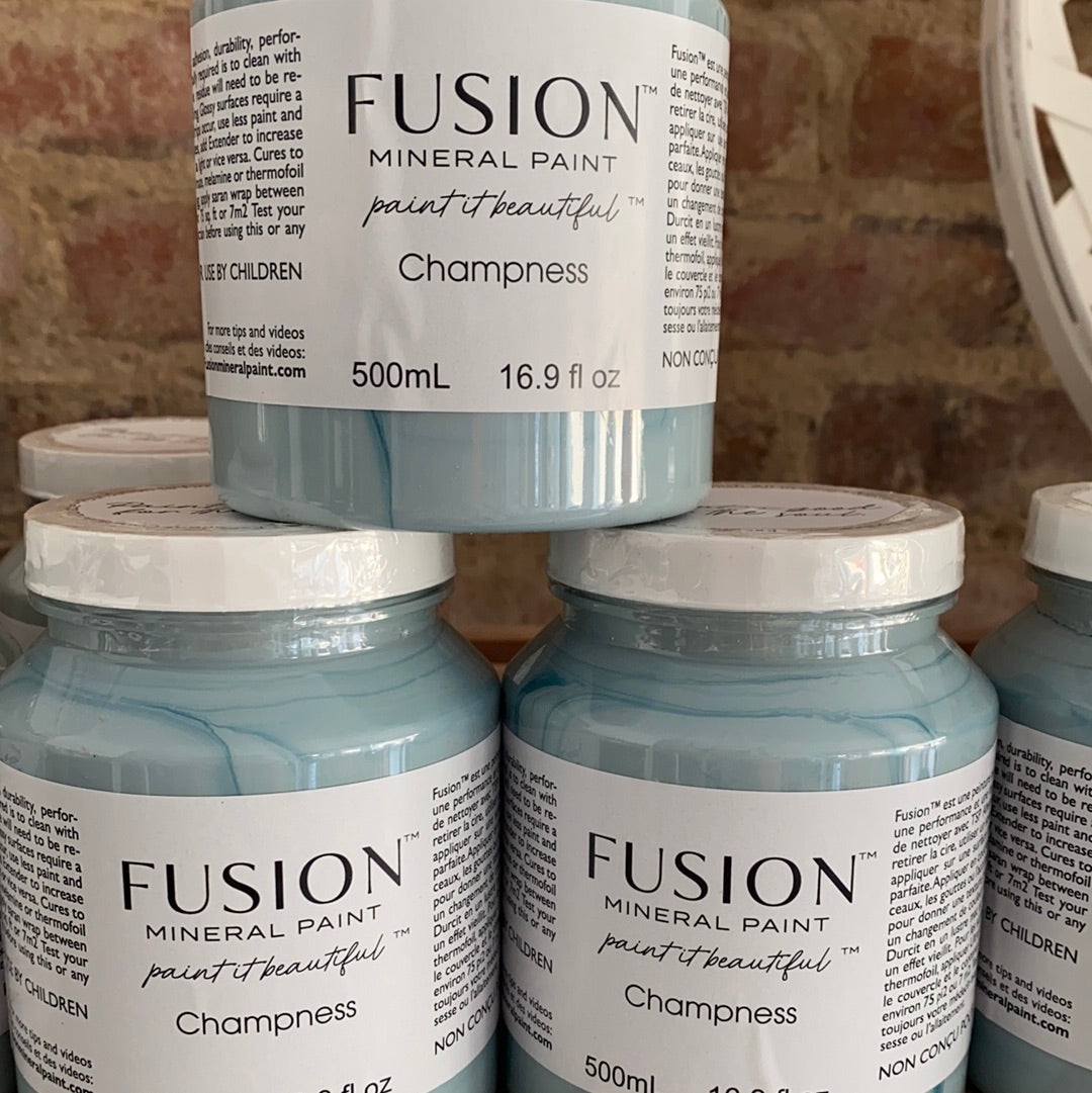 Fusion Mineral Pint Champness