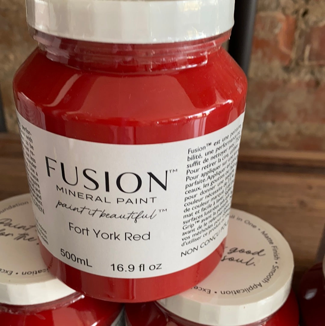 Fusion Mineral Pint Fort York Red